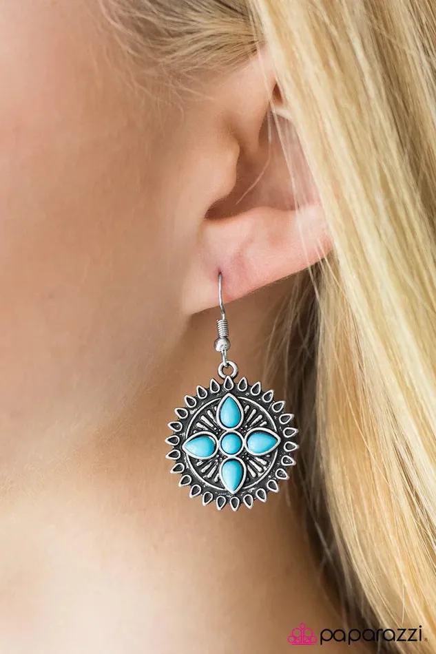 Earrings Paparazzi Earring Wind Direction Blue Paparazzi Jewelry