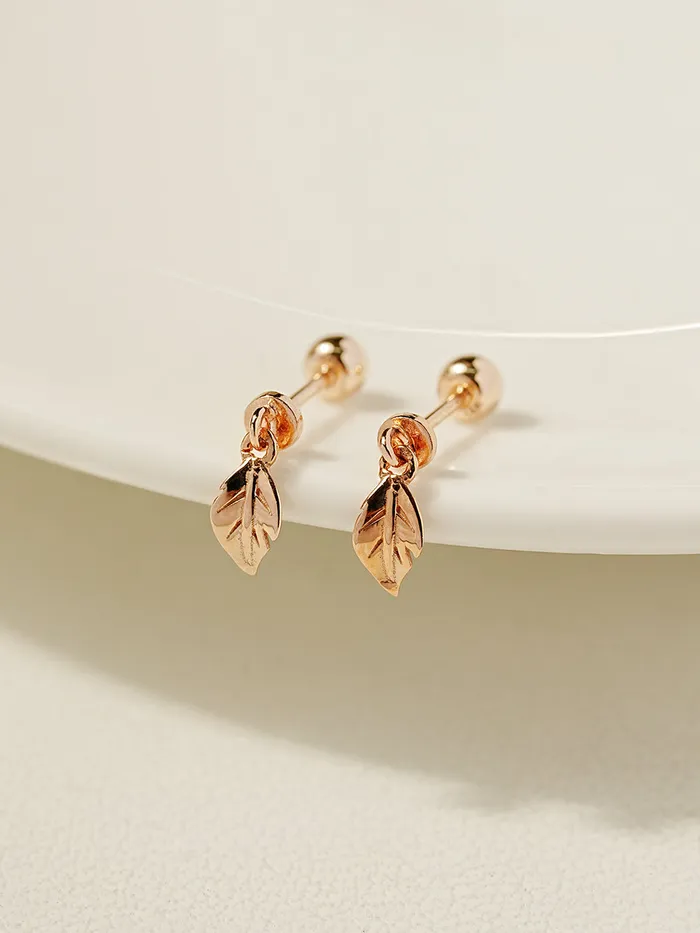 MinimalBijoux Earrings 14K Gold Mini Leaf Drop Cartilage Earring 20G