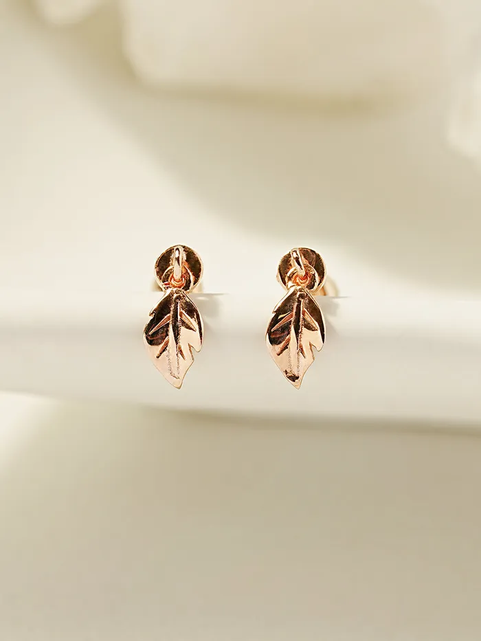 MinimalBijoux Earrings 14K Gold Mini Leaf Drop Cartilage Earring 20G