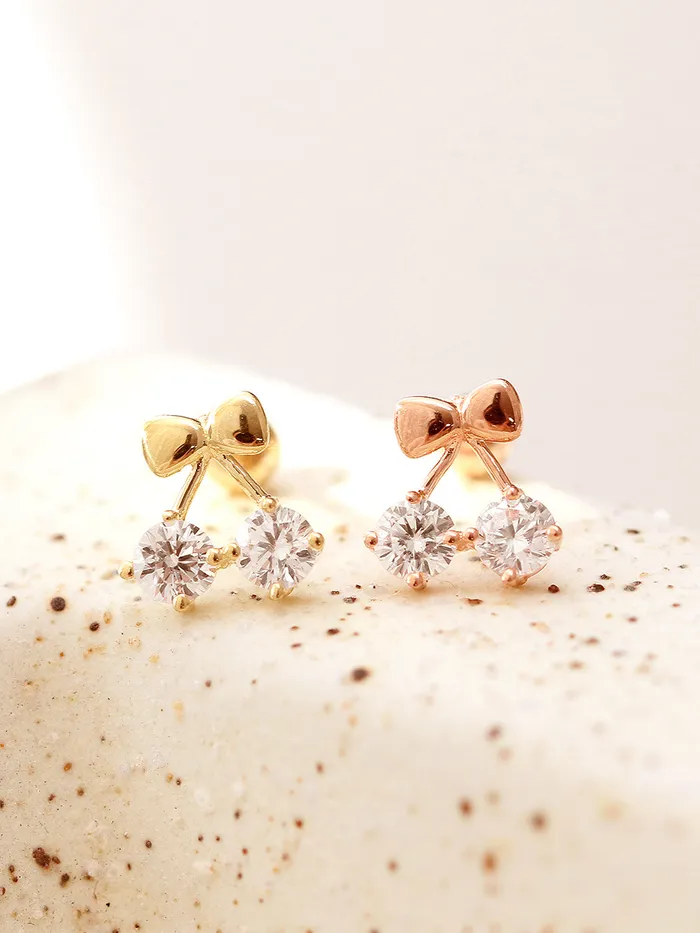 MinimalBijoux Earrings 14K Gold Ribbon Cherry Cartilage Earring 20G