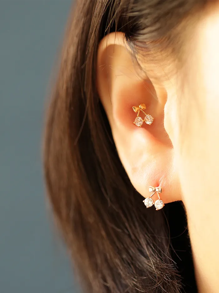 MinimalBijoux Earrings 14K Gold Ribbon Cherry Cartilage Earring 20G