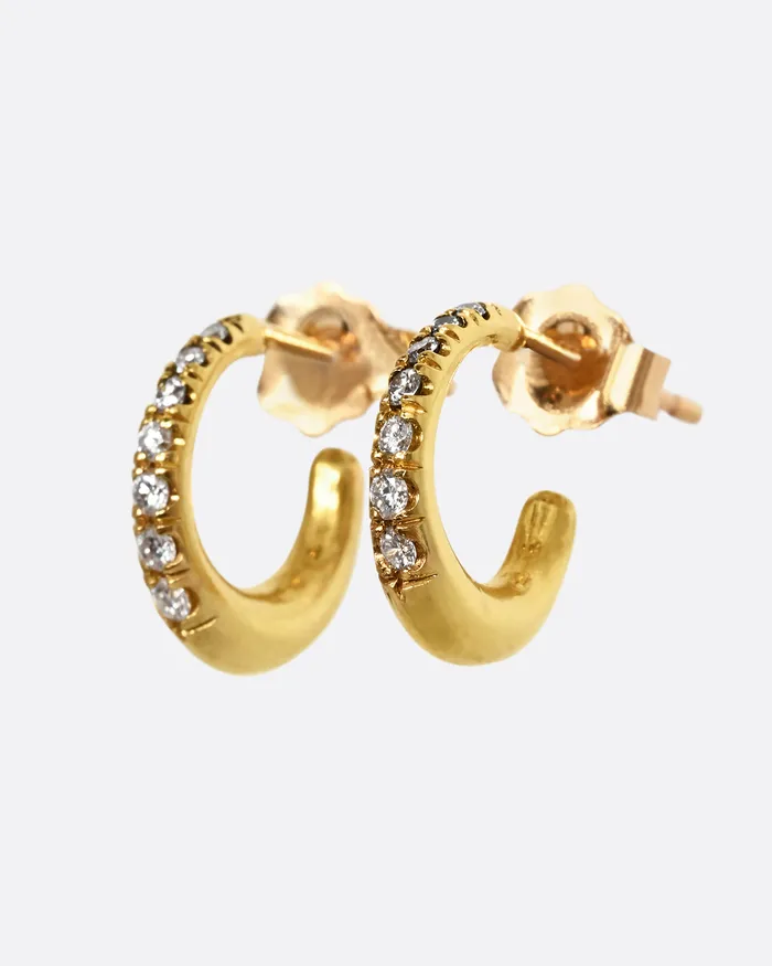 Tapered Diamond Huggie Hoop Earrings DIANA MITCHELL Earrings Tapered Diamond Huggie Hoop Earrings DIANA MITCHELL Earrings
