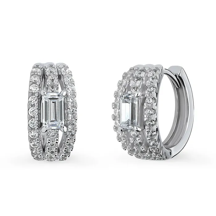 Earrings BERRICLE Solitaire CZ Medium Hoop Earrings in Sterling Silver 06ct 066