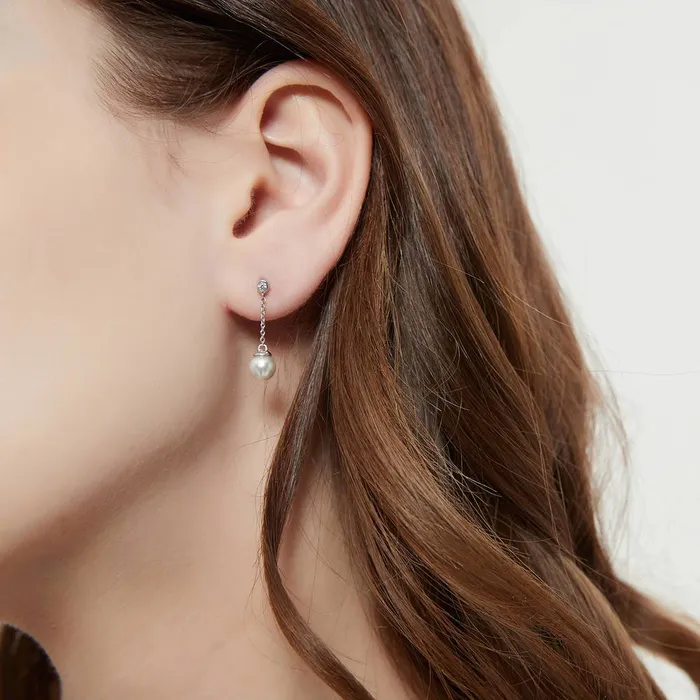 Earrings BERRICLE Solitaire Imitation Pearl Earrings in Sterling Silver