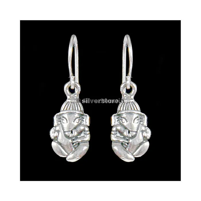 Earrings silversrorein Ganesha Engraved Silver Earring