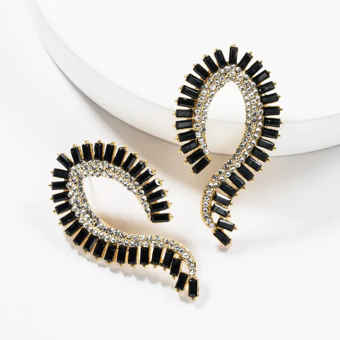 Round Beautiful Rectangular Crystals Ear Cuff Earrings Refined by AnnaKaci Earrings Round Beautiful Rectangular Crystals Ear Cuff Earrings Refined by AnnaKaci Earrings