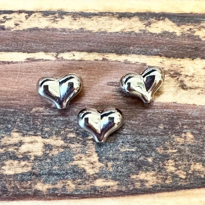 Necklaces Premium Pewter BCB0639 Antique Silver Fancy Puffed Heart Beads 11x8mm Pkg 3